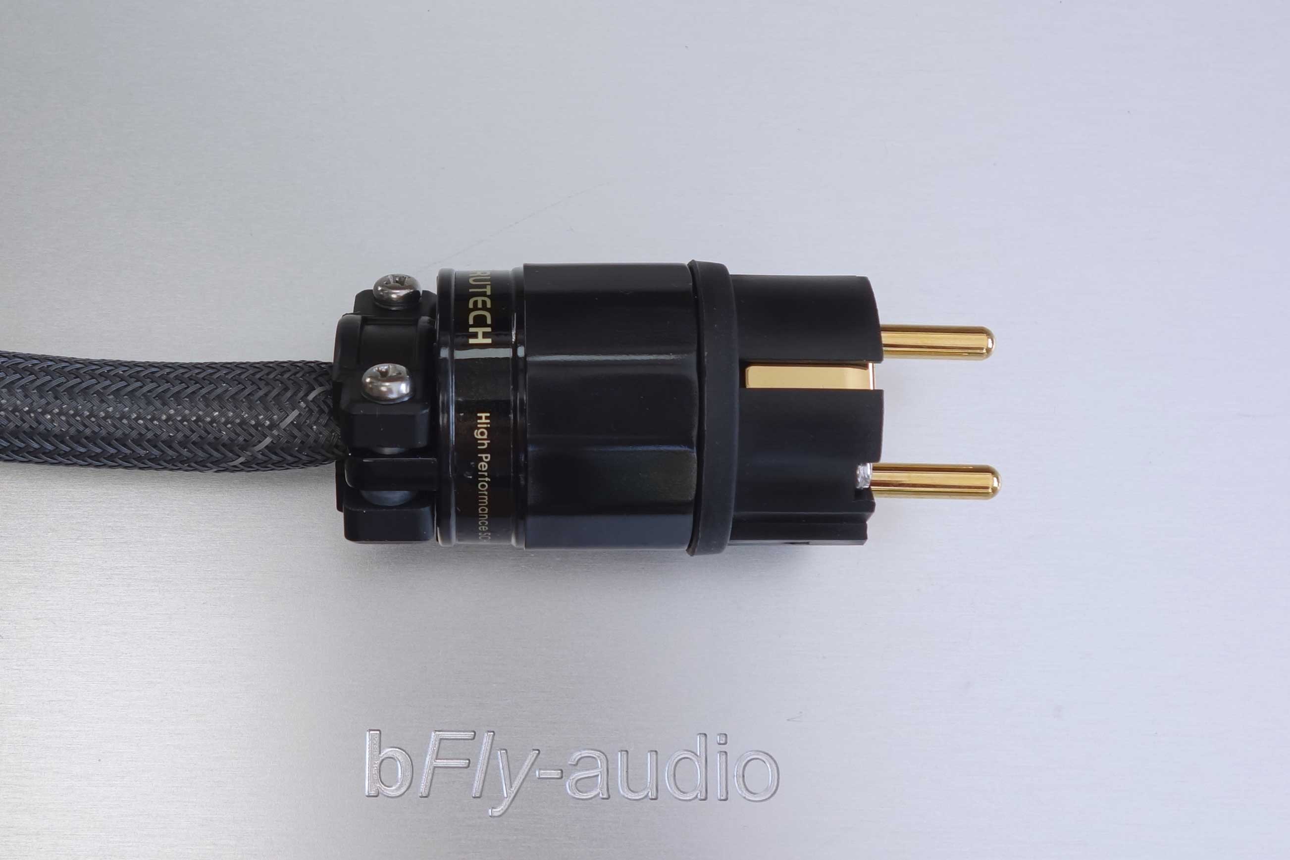 bPower Stecker Fu G WEB