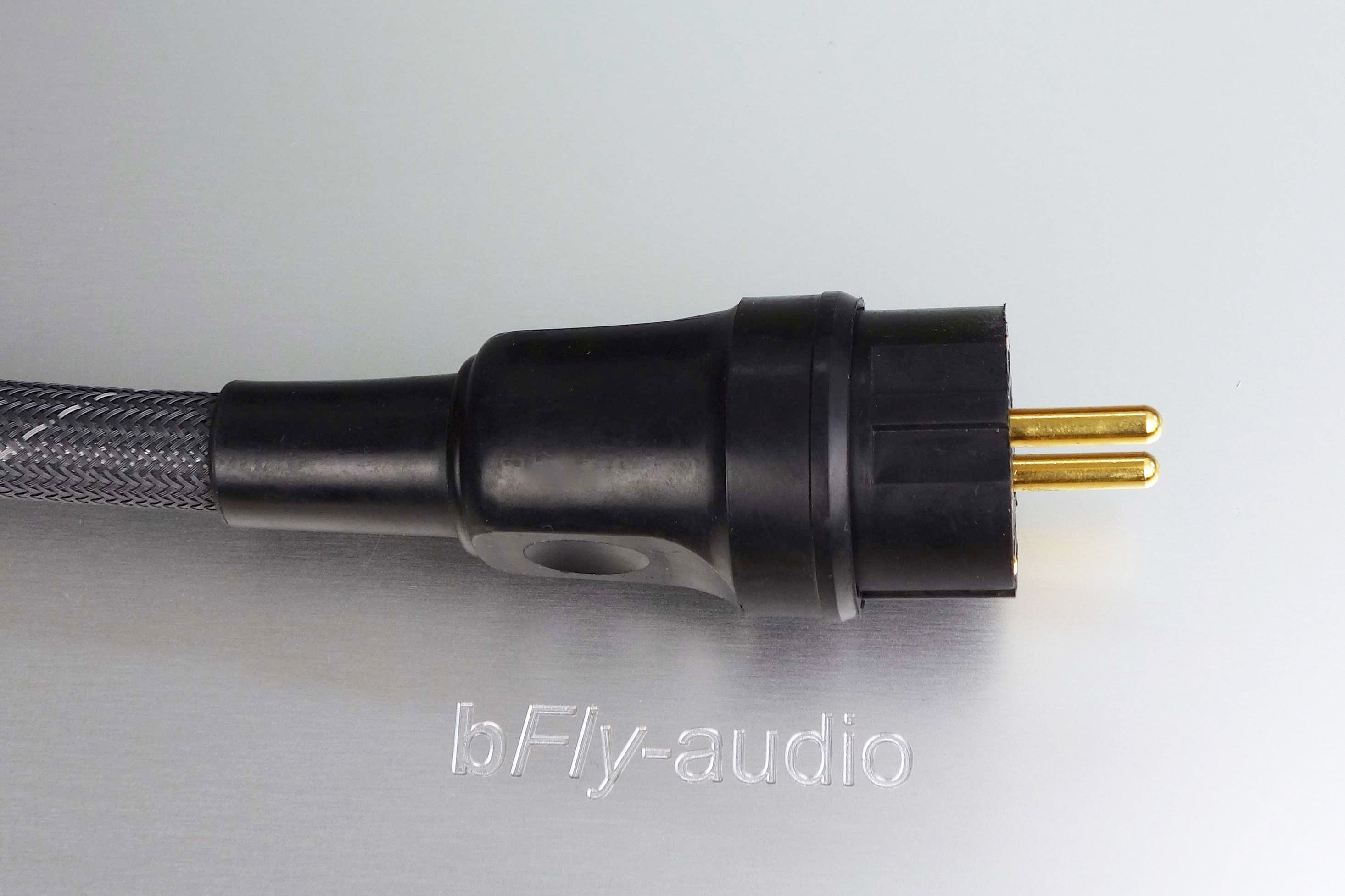 bPower Stecker WEB